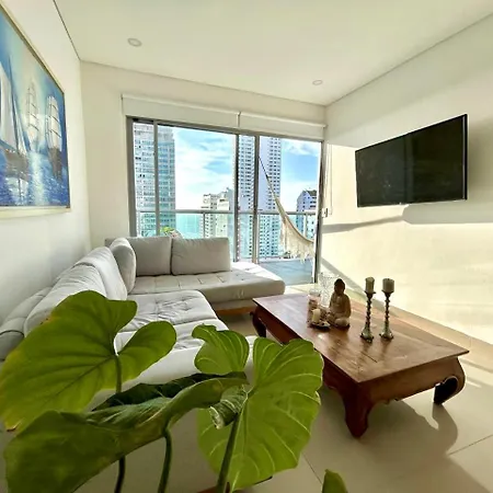 By Calamari Homes - Infinitum 1602 - Bocagrande Apartamento *